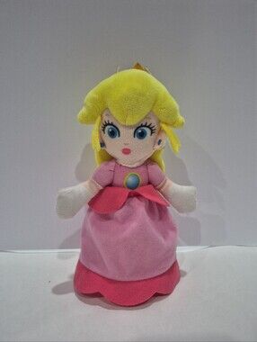 Nintendo Super Mario Brothers Princess Peach Plush